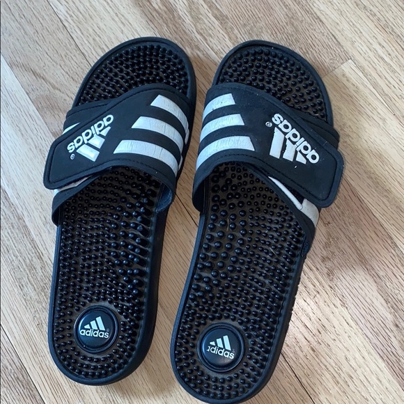 Adidas slides - Picture 4 of 5